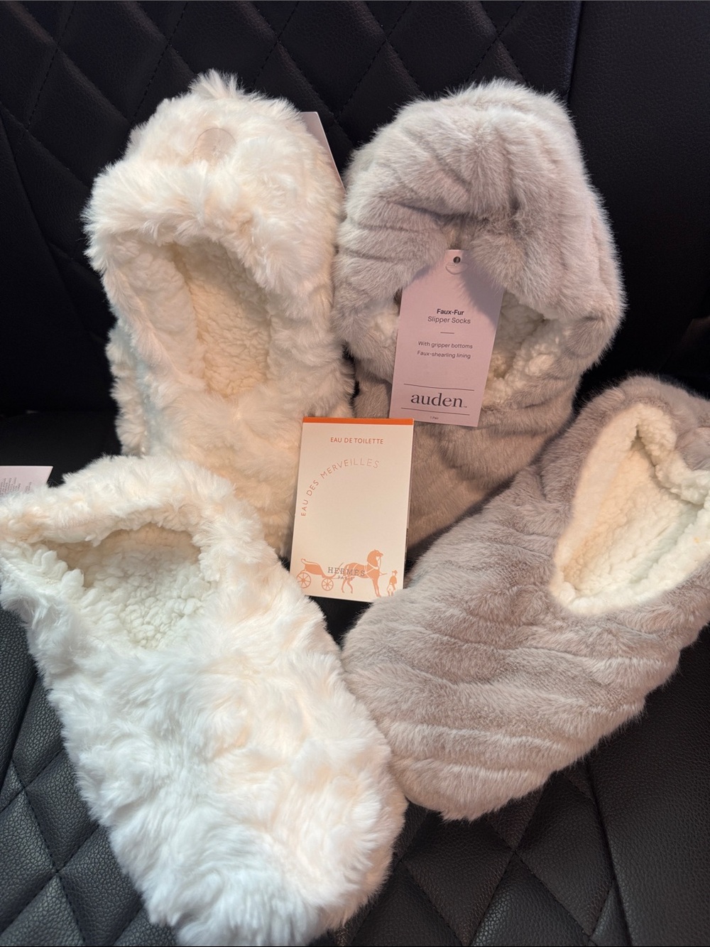 4pairs of auden Faux-Fur Slipper Socks in Ivory & Gray plus perfume card